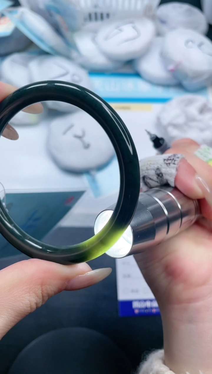 【闪购商品】和田玉手镯未镶嵌26V172-57