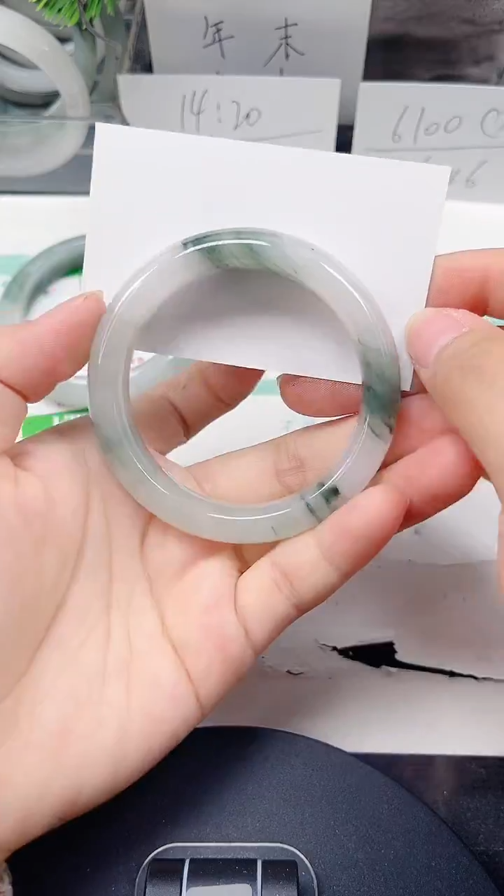 未镶嵌手镯石英质玉198-53/54