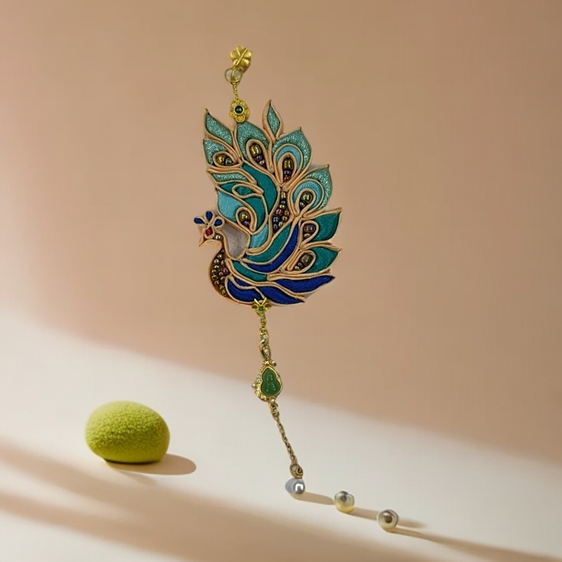 非金属布艺吊坠 新中式旗袍唐装手工定制孔雀压襟606