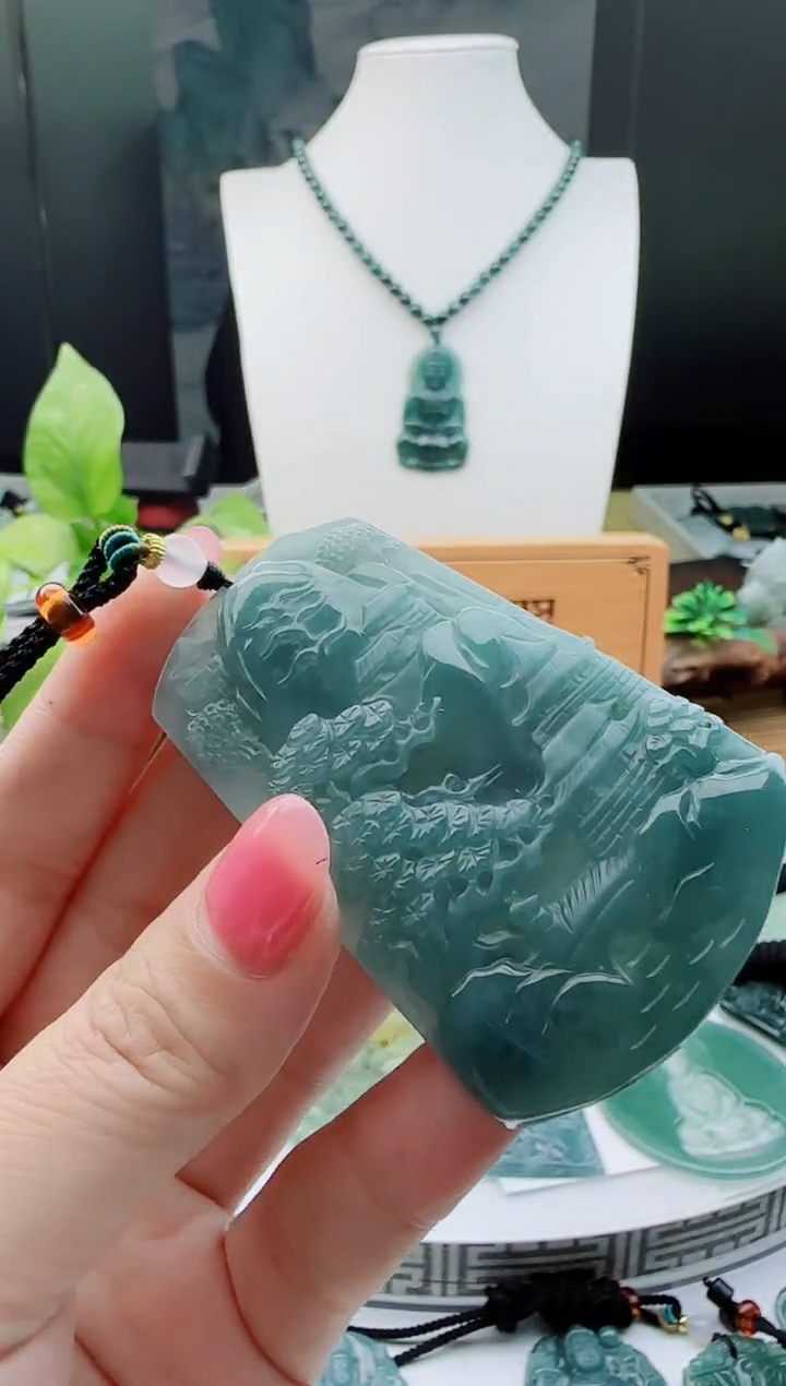 【闪购商品】翡翠颈饰未镶嵌多样性随机一件发货