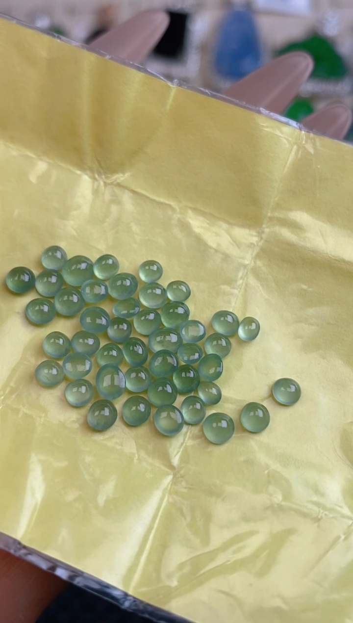 【闪购商品】定制翡翠未镶嵌翡翠裸石蛋面46