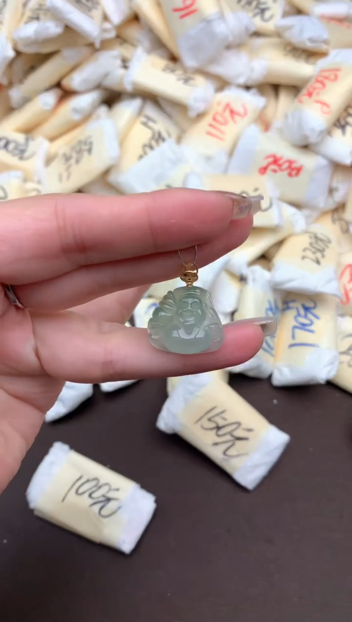 【闪购商品】翡翠挂件18K金镶嵌—   