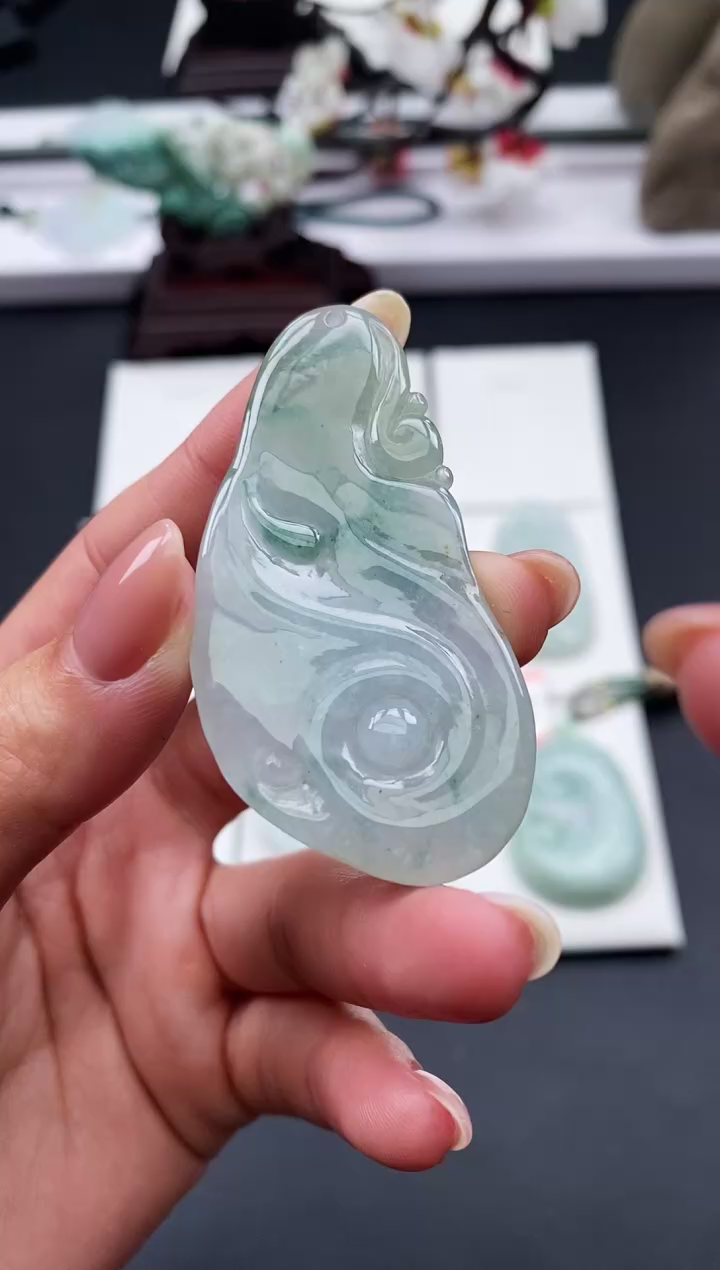 【闪购商品】翡翠颈饰未镶嵌天然缅甸A货翡翠