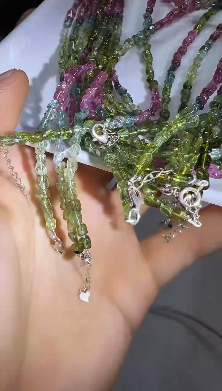 颈饰银S925镶嵌碧玺1218m043多样性发其一