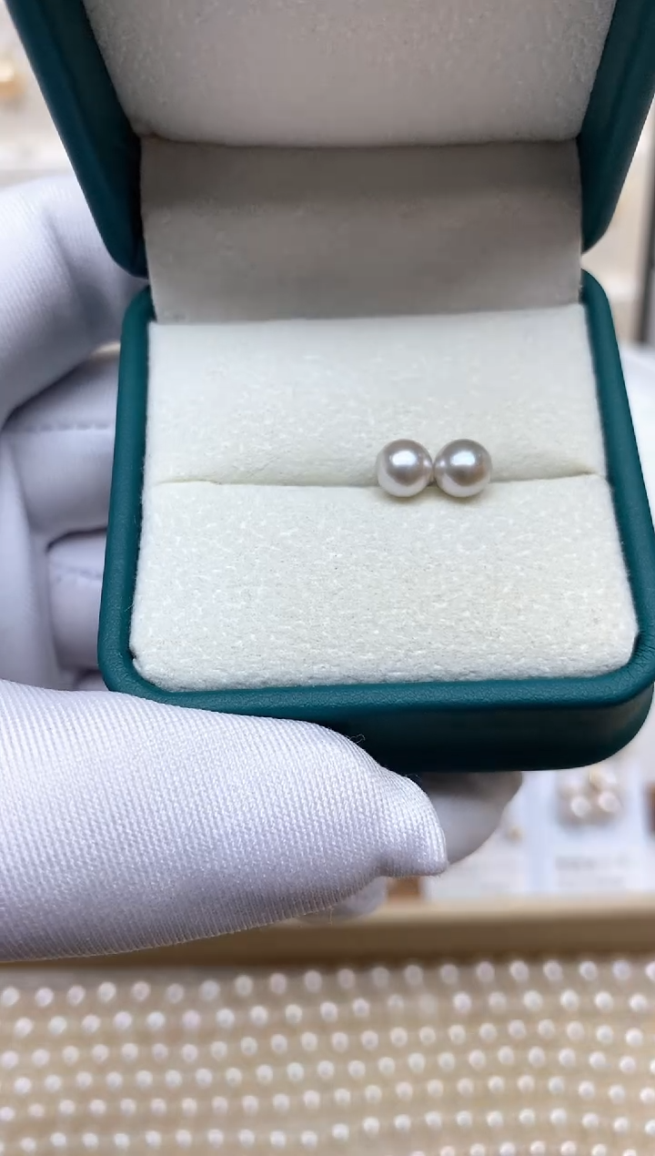 银S925镶嵌耳钉海水珍珠5.5-6mm 真多麻珍珠耳钉