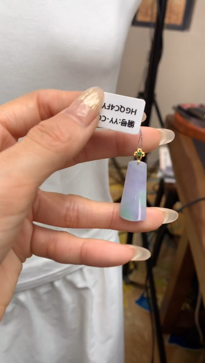 【闪购商品】翡翠颈饰18K金镶嵌无事牌