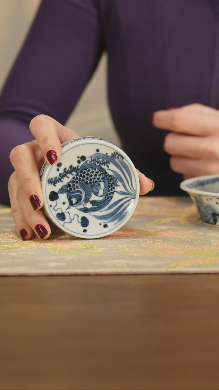 【闪购商品】景德镇手工青花团鱼盖置