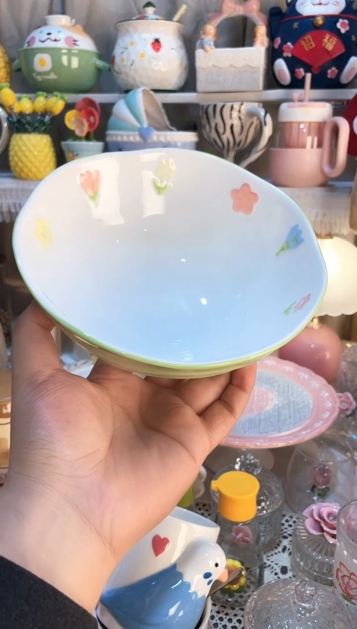 【闪购商品】瓷片绿色面碗  质量好发货快放心拍