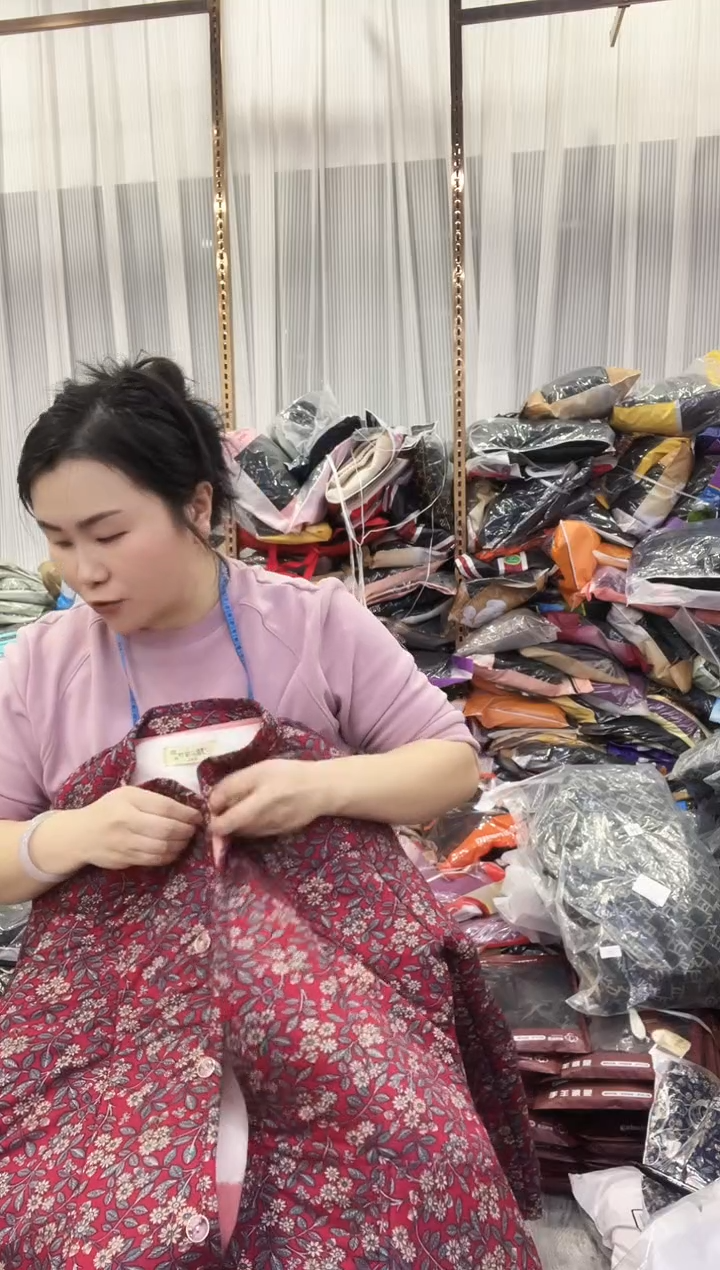 闪电购121  130-150 女士棉袄 