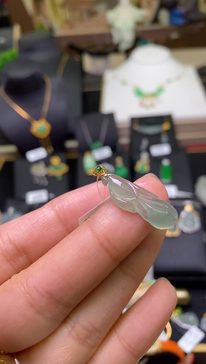 【闪购商品】翡翠颈饰18K金镶嵌净货16192