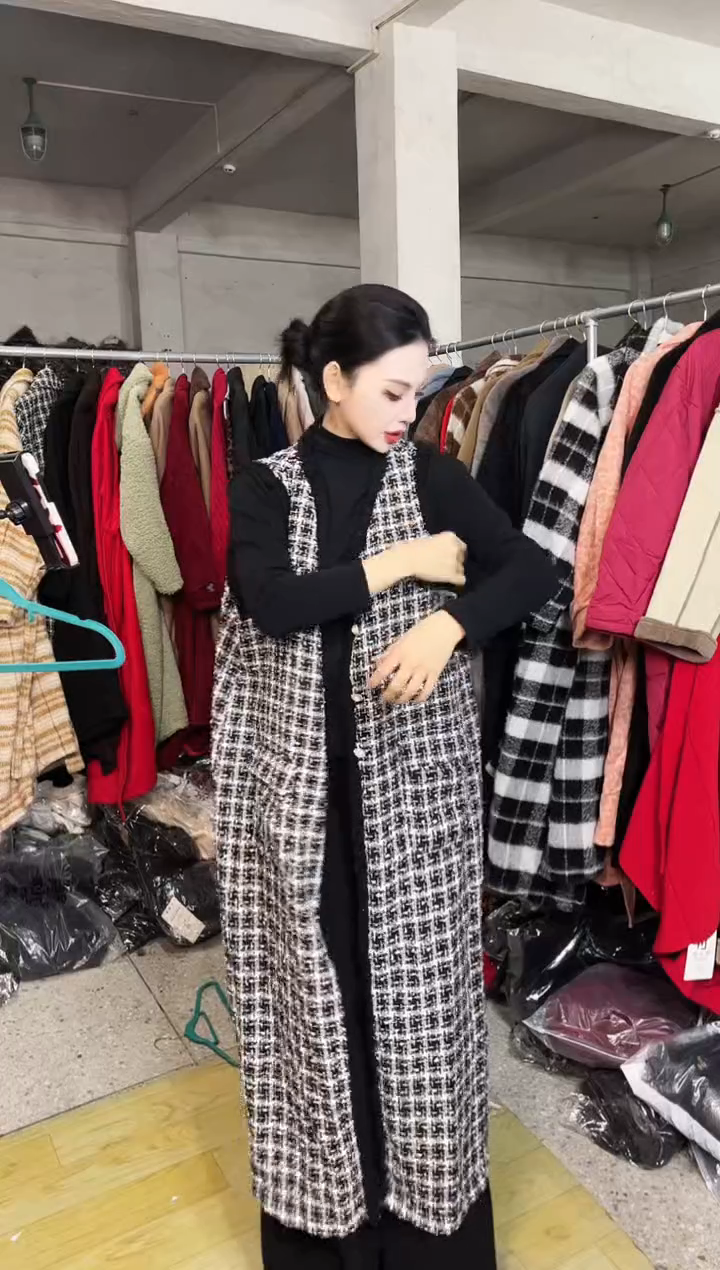 973闪购外套外披马甲打底裤子