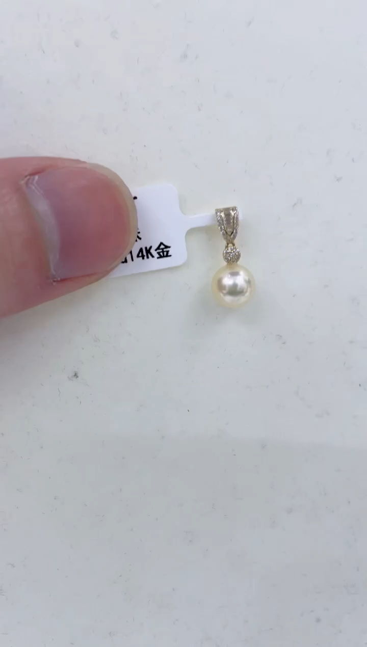 颈饰14K金镶嵌海水珍珠  