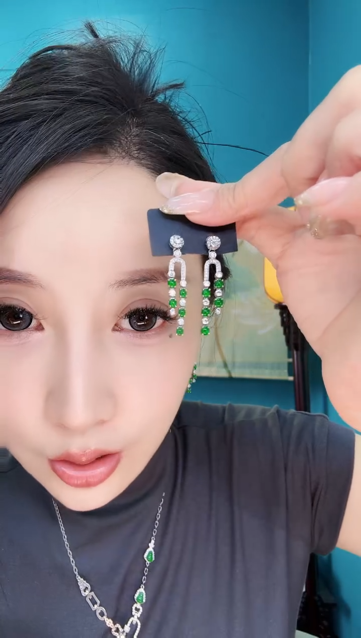 翡翠未镶嵌耳饰耳饰