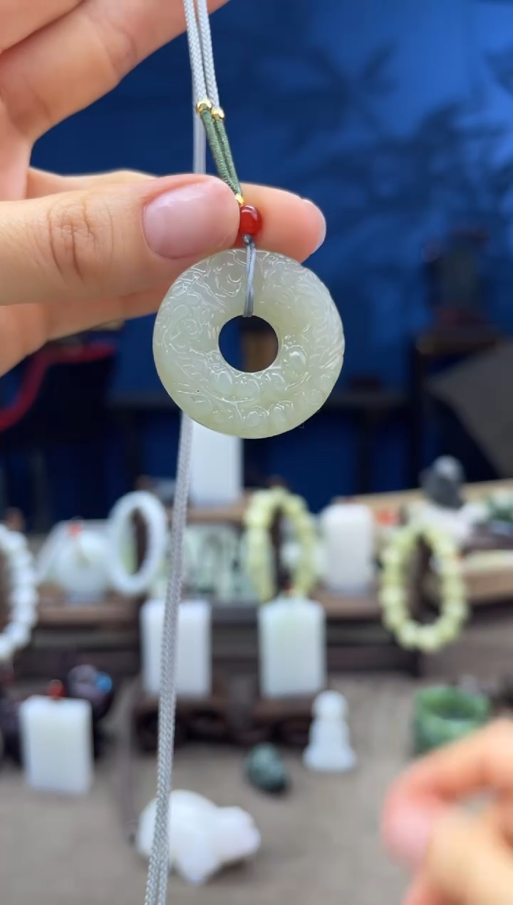 【闪购商品】和田玉颈饰未镶嵌1