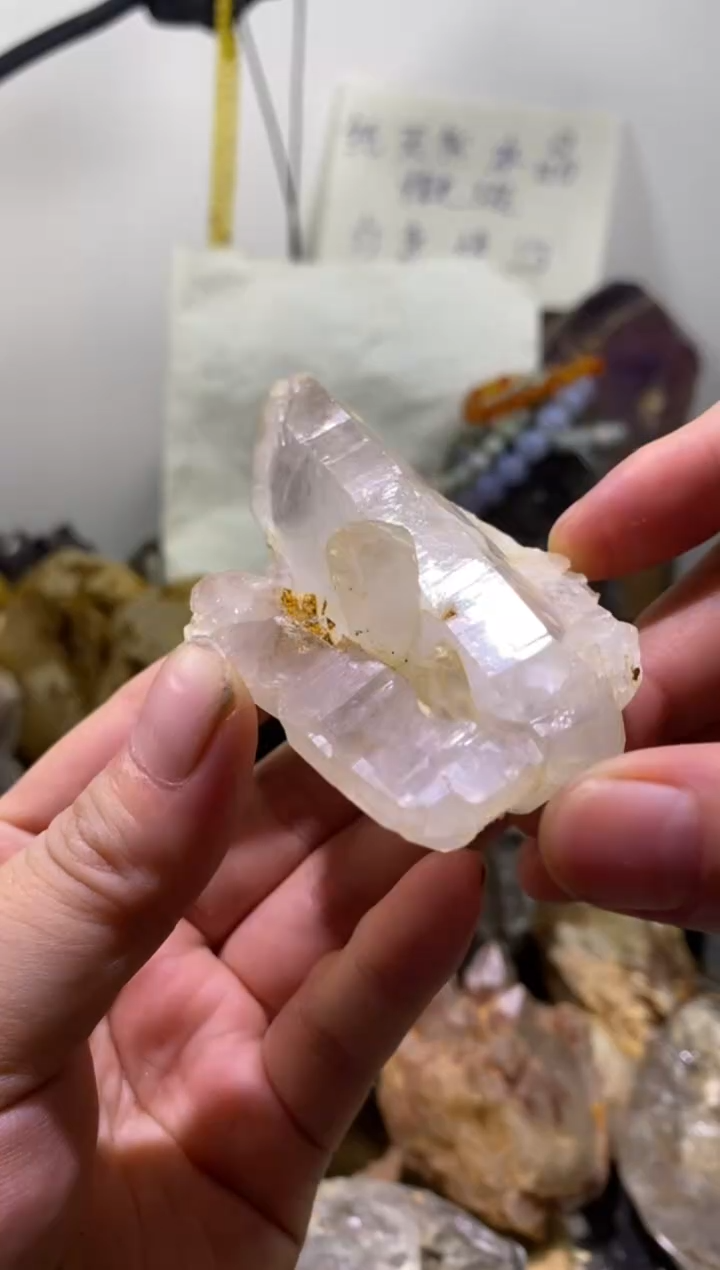 未镶嵌珠宝半成品水晶10号金口河白水晶簇