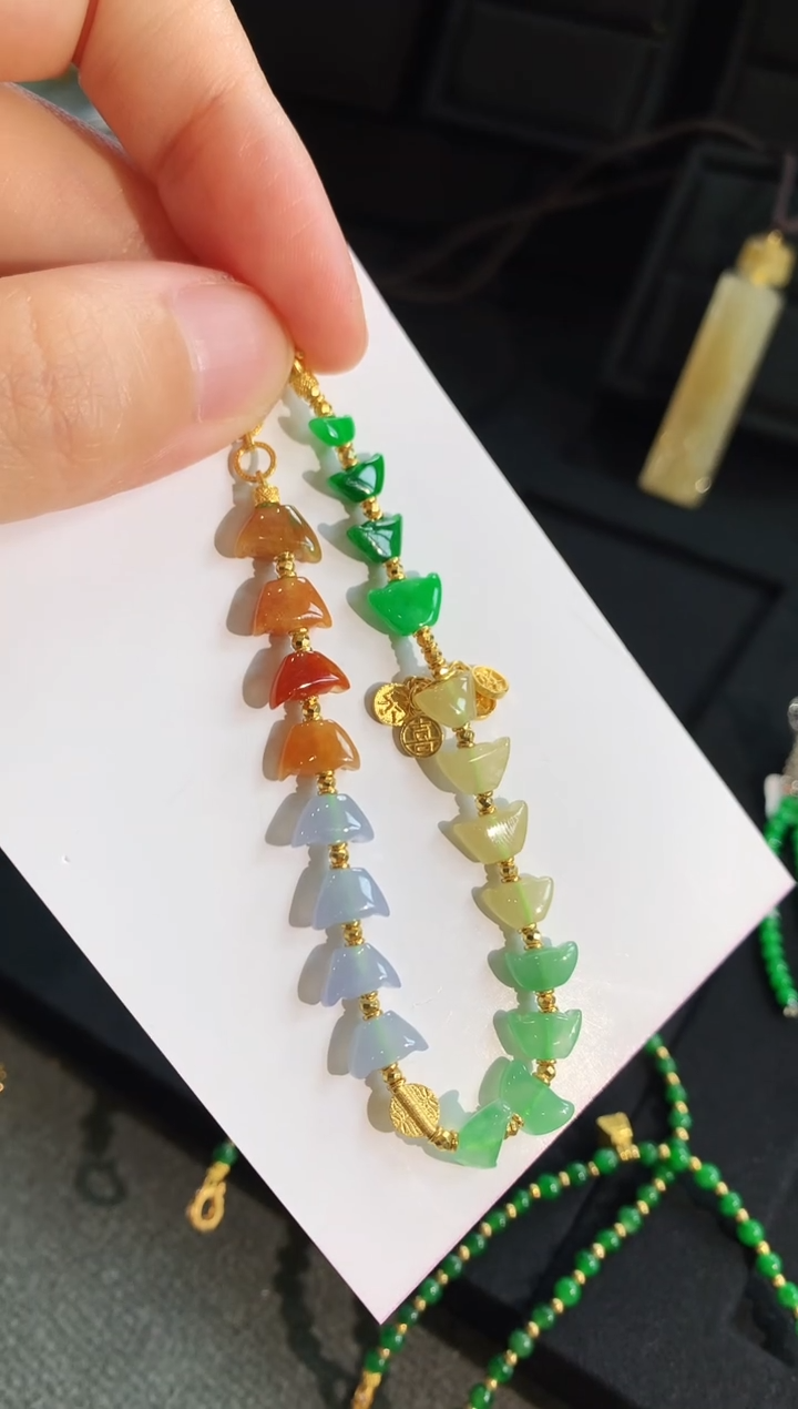 【闪购商品】翡翠手链18K金镶嵌手饰