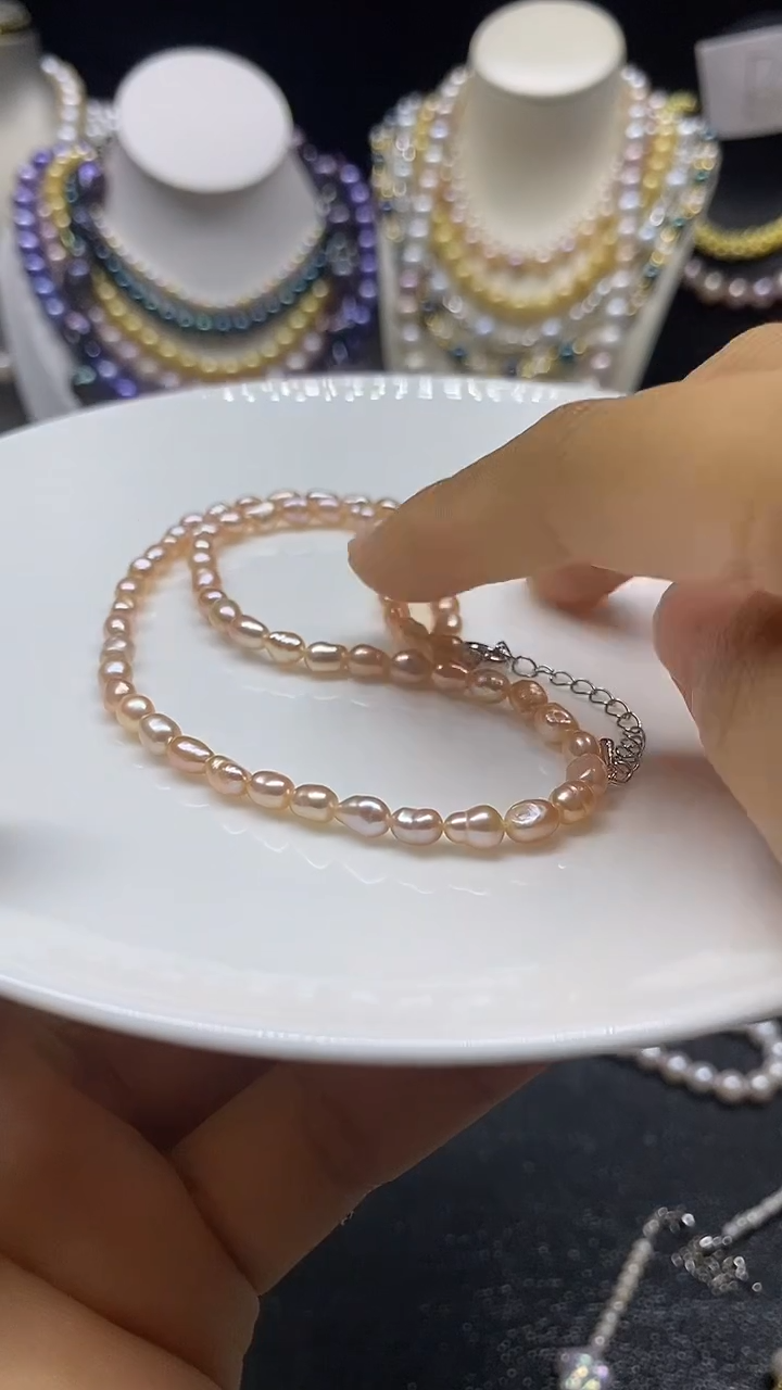 淡水珍珠未镶嵌颈饰多人