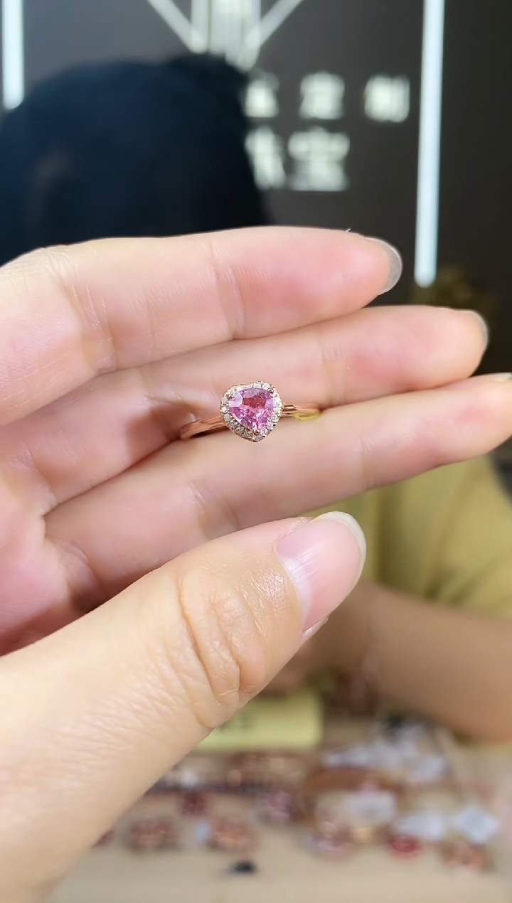 【闪购商品】蓝宝石手饰银S925镶嵌手饰