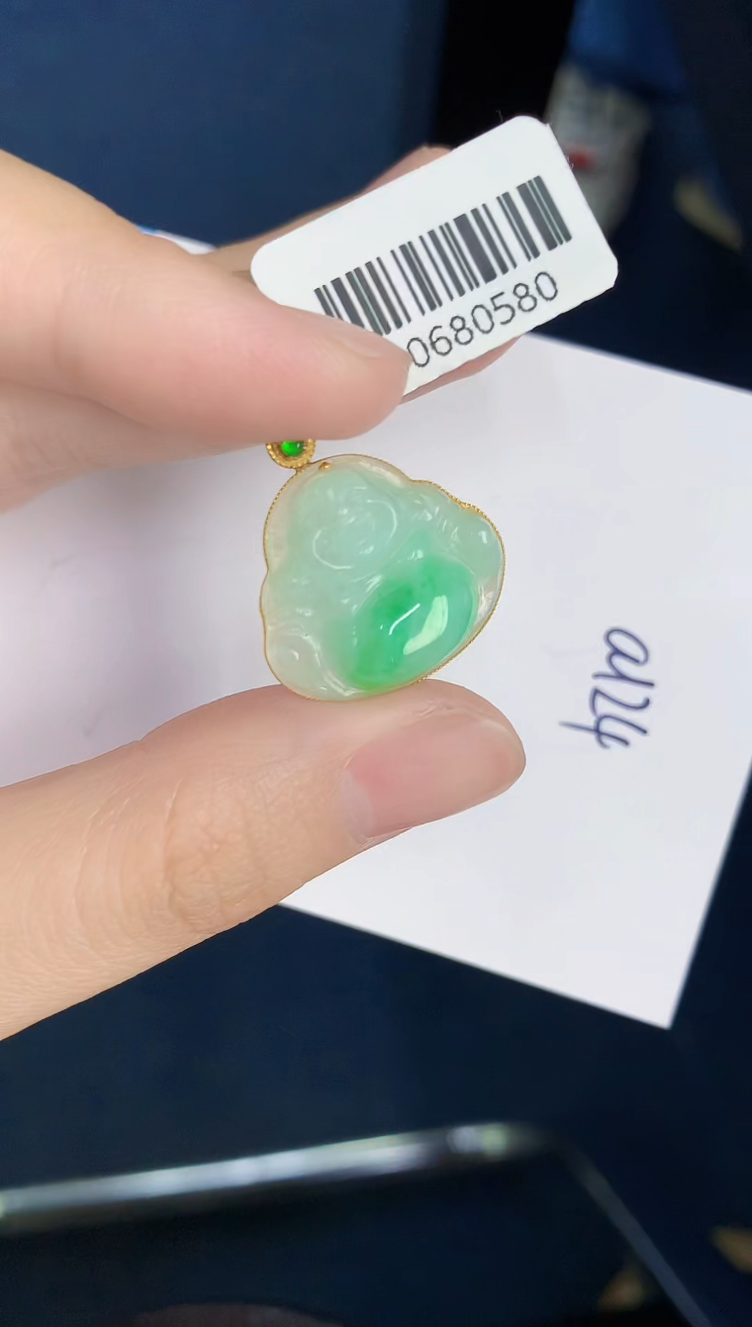 【闪购商品】翡翠颈饰18K金镶嵌0000000000