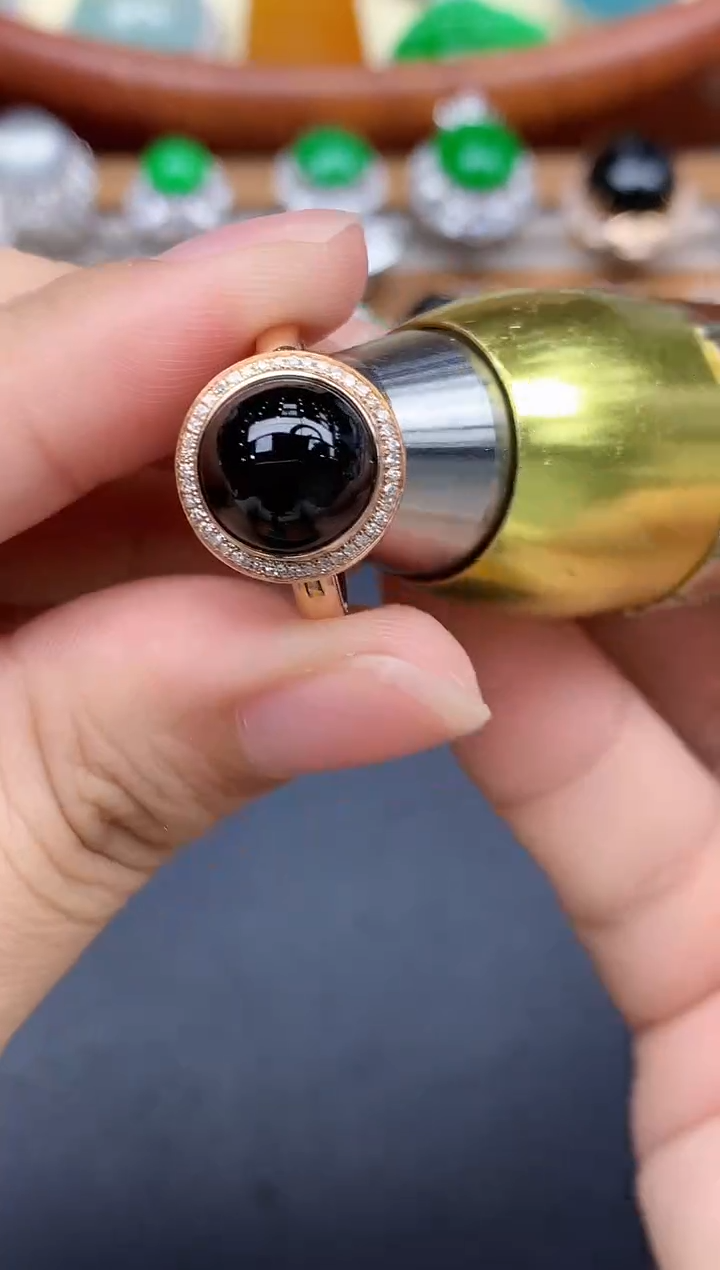 18K金镶嵌戒指翡翠575-中国好珍宝