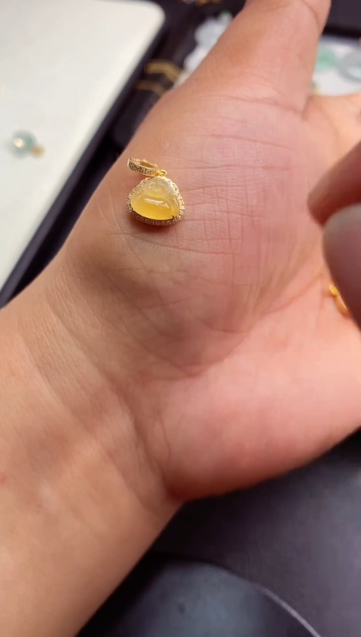 翡翠18K金镶嵌吊坠(不含链)想**觉111111