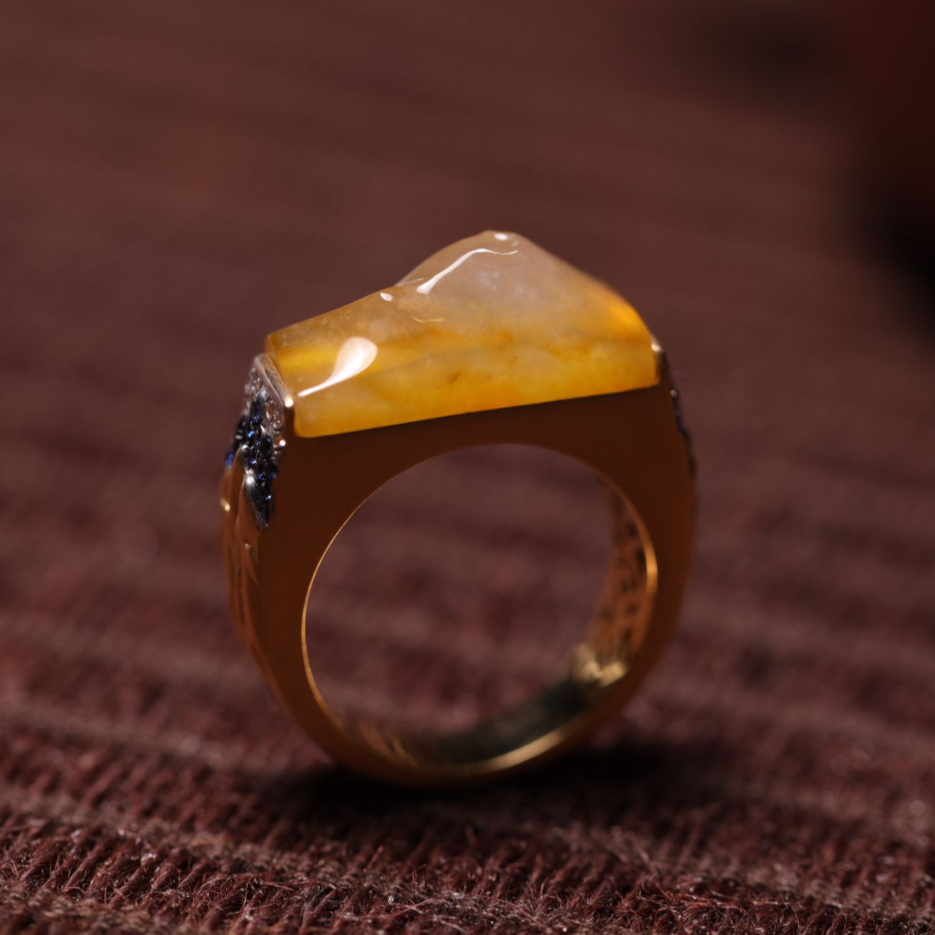 【庄家】珠宝系列 海誓山盟 18K镶嵌冰黄翡翠戒指 17圈