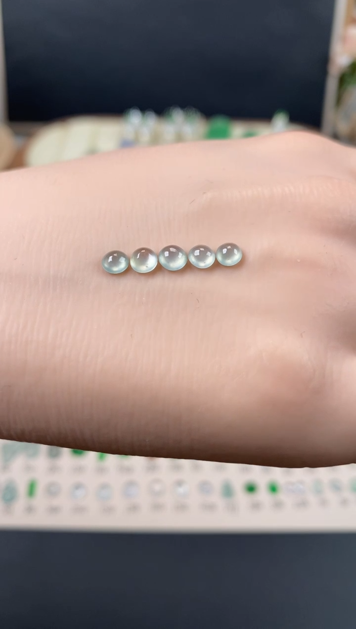 【闪购商品】翡翠颈饰未镶嵌翡翠冰种蛋面