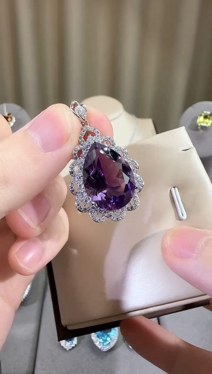 颈饰银S925镶嵌紫晶13*18mm20ct吊坠水滴设计款