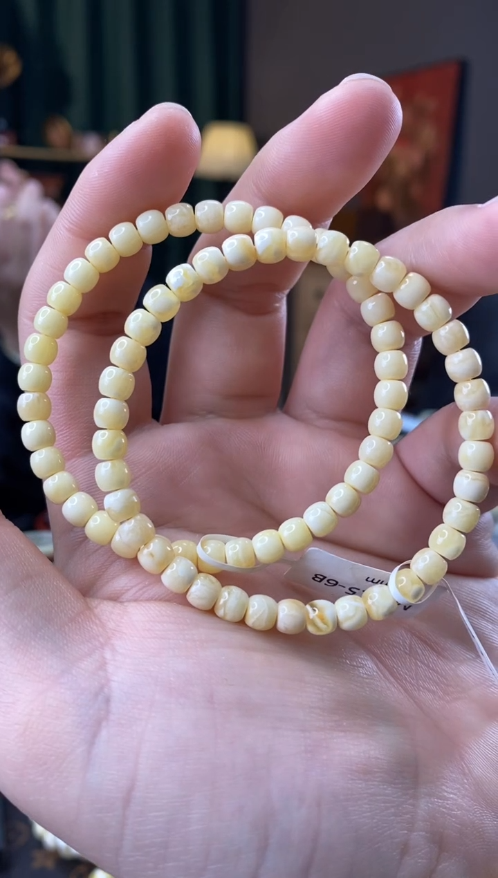 【闪购商品】蜜蜡手串未镶嵌5.5mm全品多样性发其一