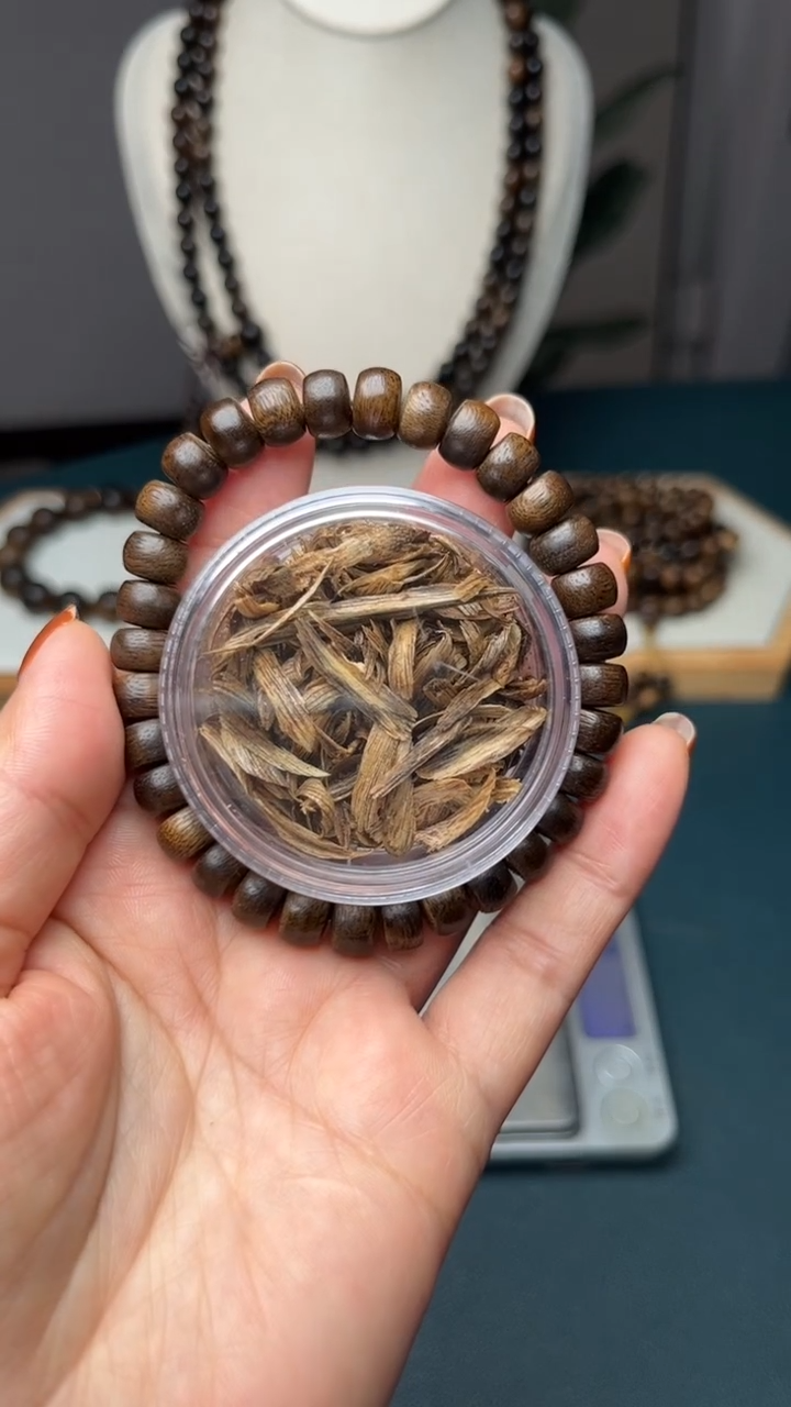 沉香沉香碎屑8mm文莱苹果珠单圈