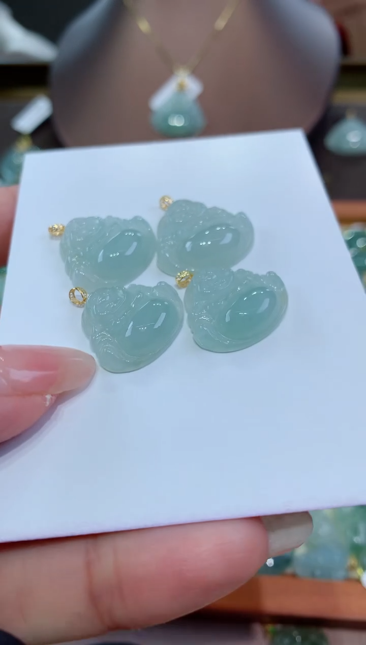【闪购商品】翡翠颈饰18K金镶嵌多样性发其一