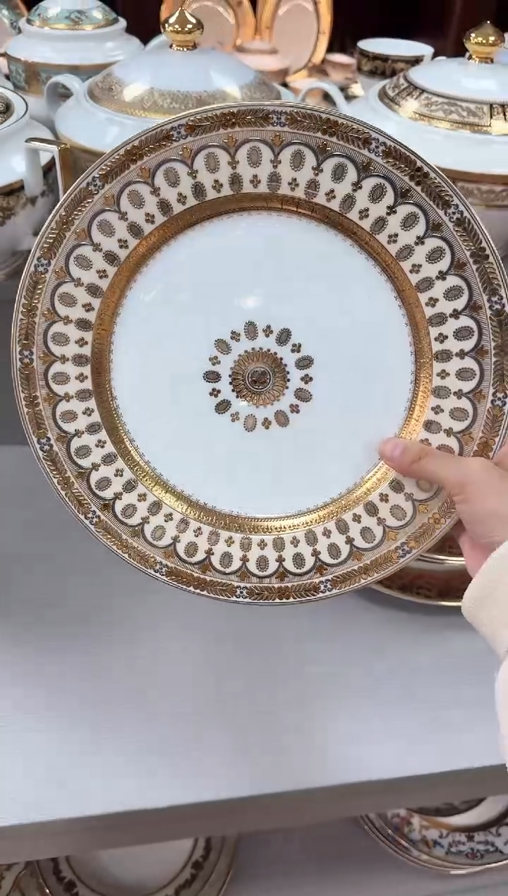 【闪购商品】瓷片10.5寸平盘微瑕1个 春节活动福利价