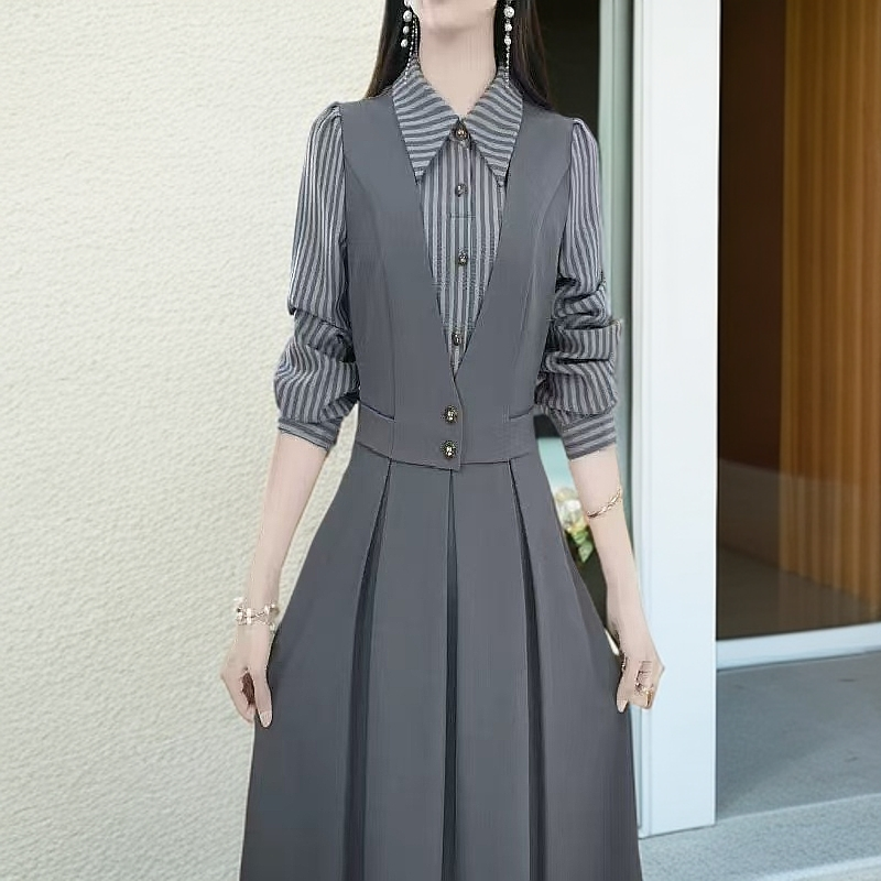 822#【木兮兮专属】2025年春秋新款气质时尚百搭显瘦中长款连衣裙