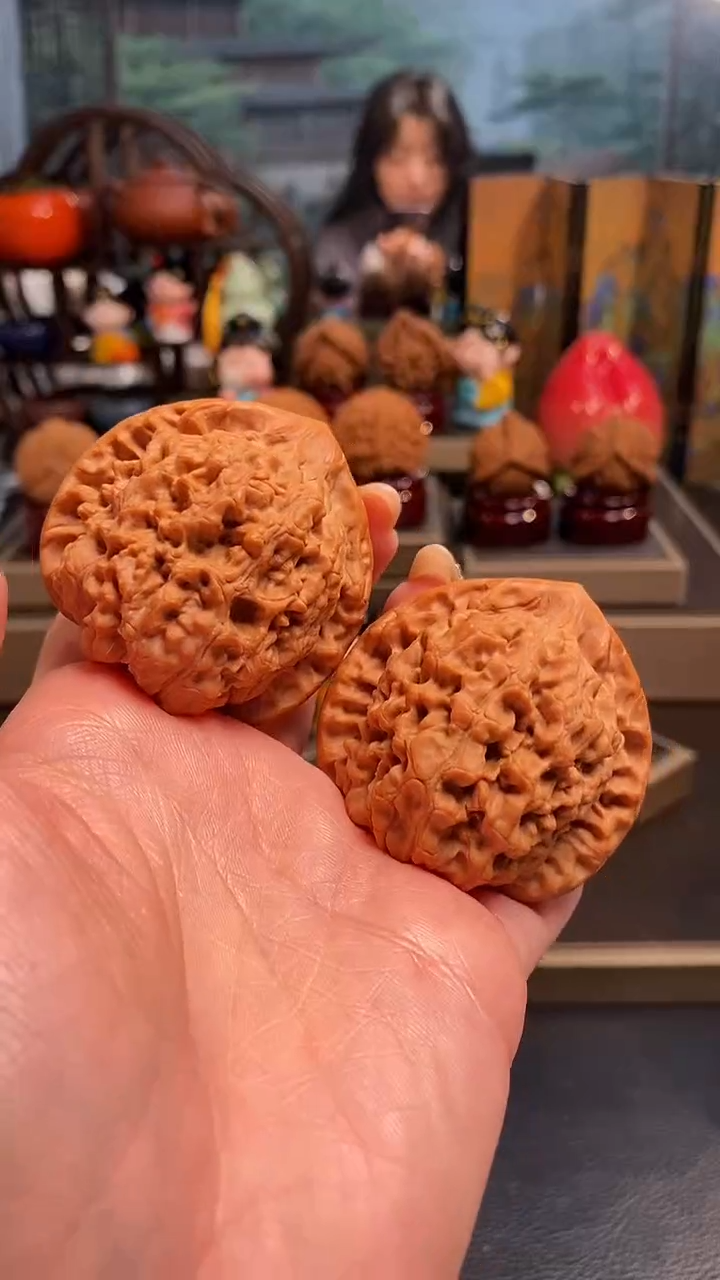 【闪购商品】文玩核桃把件H 921官帽48尺