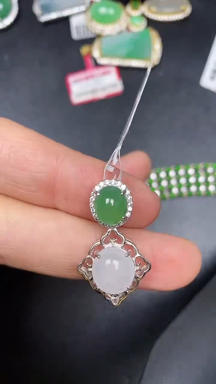 银S925镶嵌戒指翡翠6500