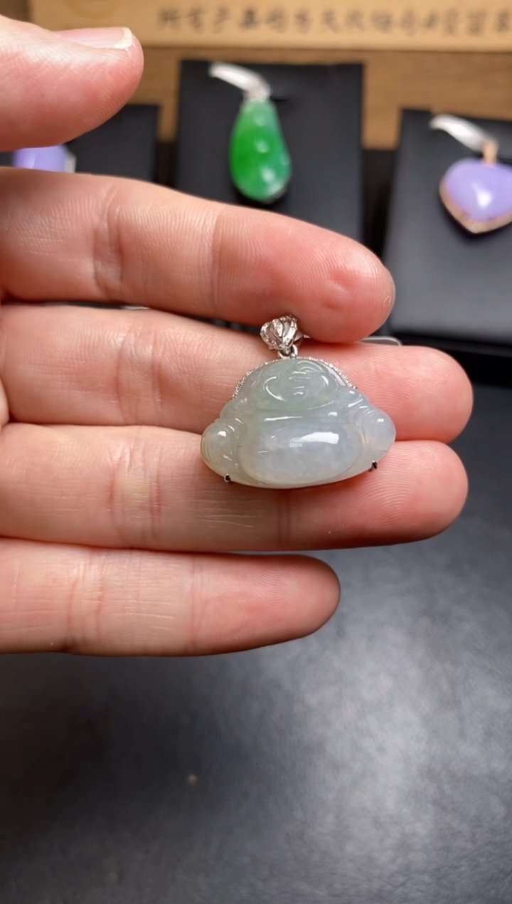 【闪购商品】翡翠颈饰18K金镶嵌翡翠