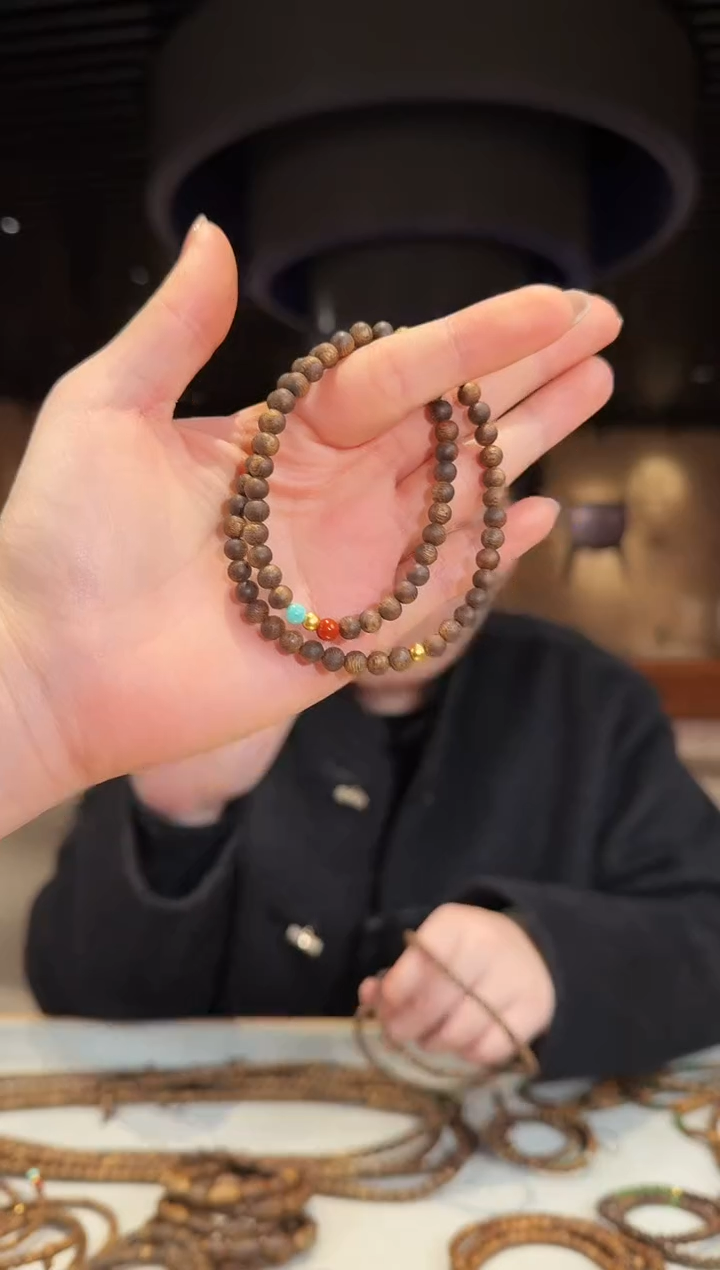 【闪购商品】沉香手串海南莺歌绿棋双圈圆珠