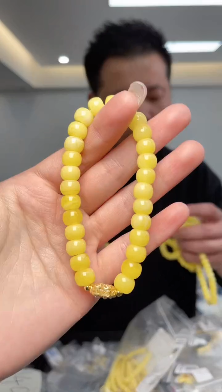 【闪购商品】蜜蜡裸石未镶嵌（多样性单个发货）