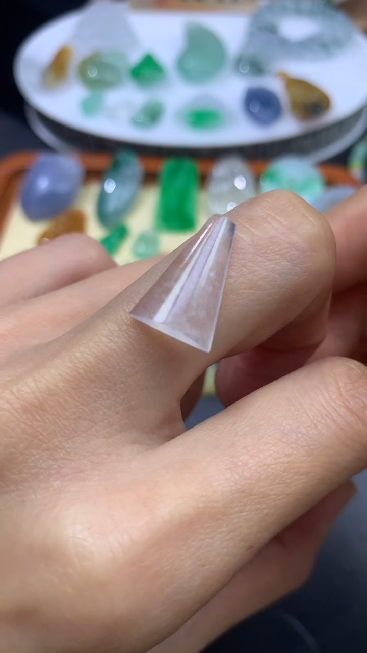 【闪购商品】定制翡翠未镶嵌翡翠