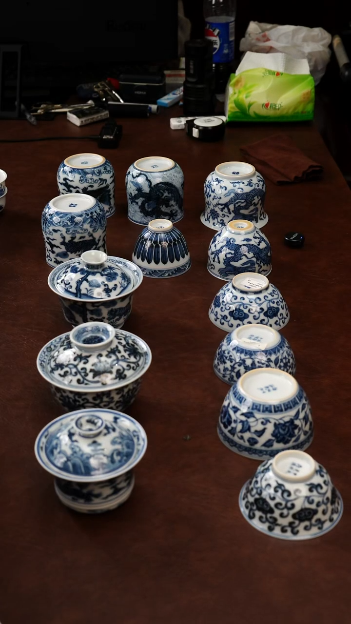 摆件陶景德镇瓷器，青花瓷手绘茶具~