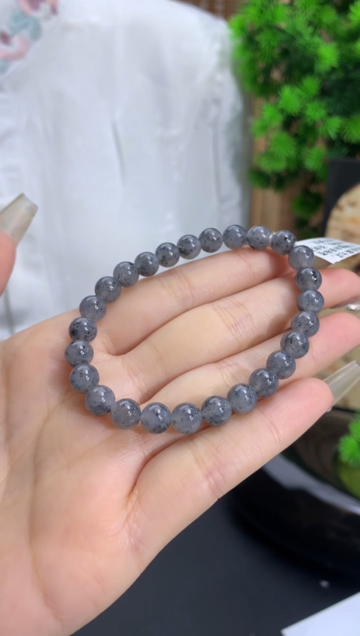 【闪购商品】翡翠手链未镶嵌卡6.8mm