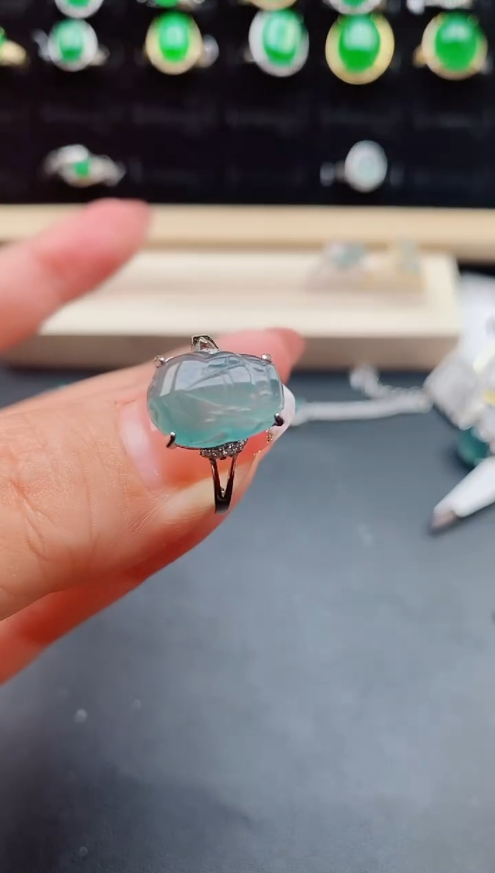 【闪购商品】翡翠戒指银S925镶嵌58800