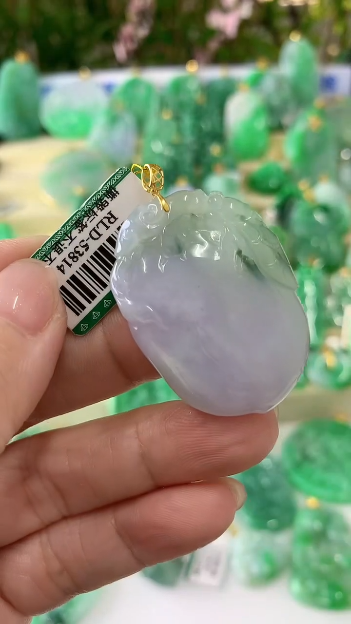 【闪购商品】翡翠吊坠(不含链)18K金镶嵌挂件