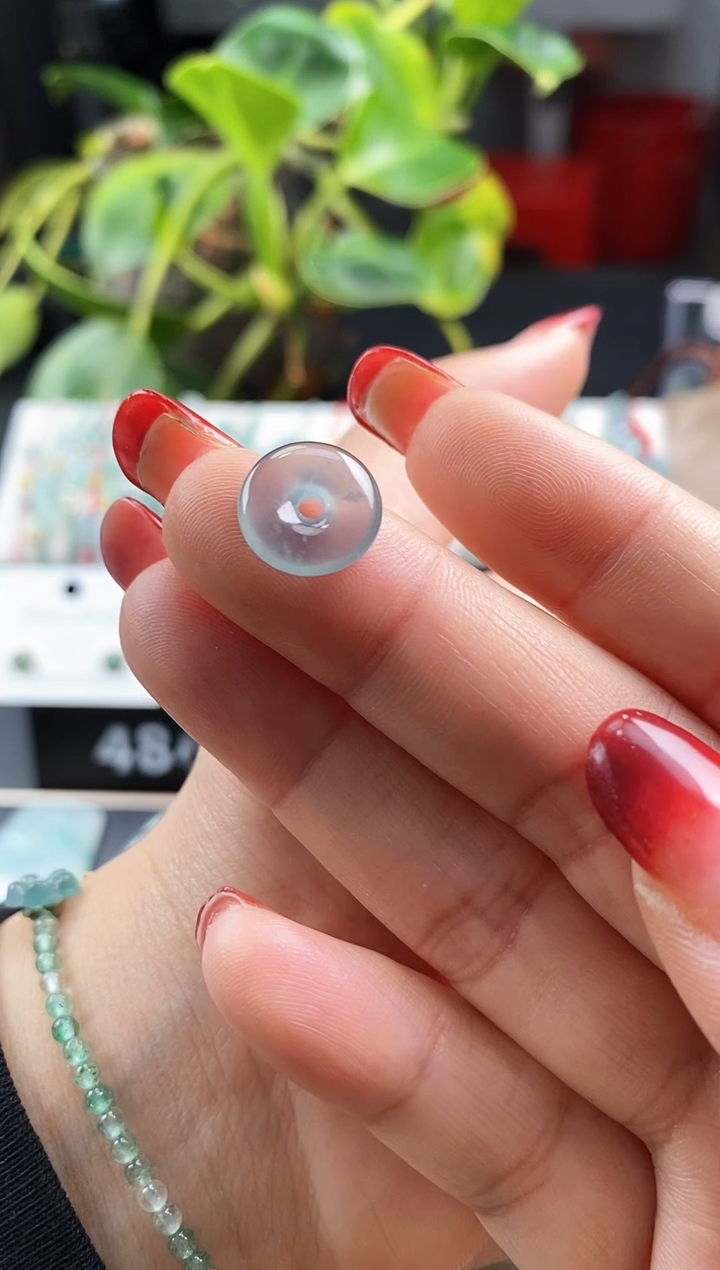 【闪购商品】翡翠颈饰未镶嵌平安扣裸石