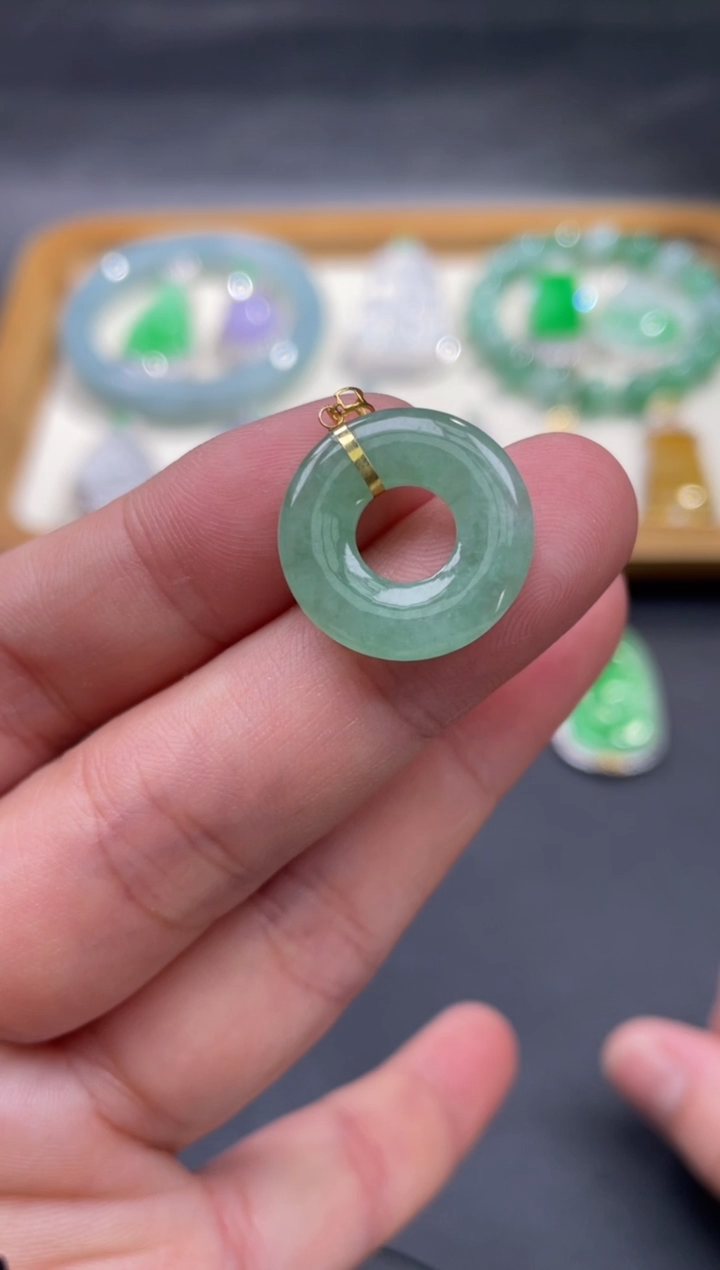 【闪购商品】翡翠颈饰18K金镶嵌59..........