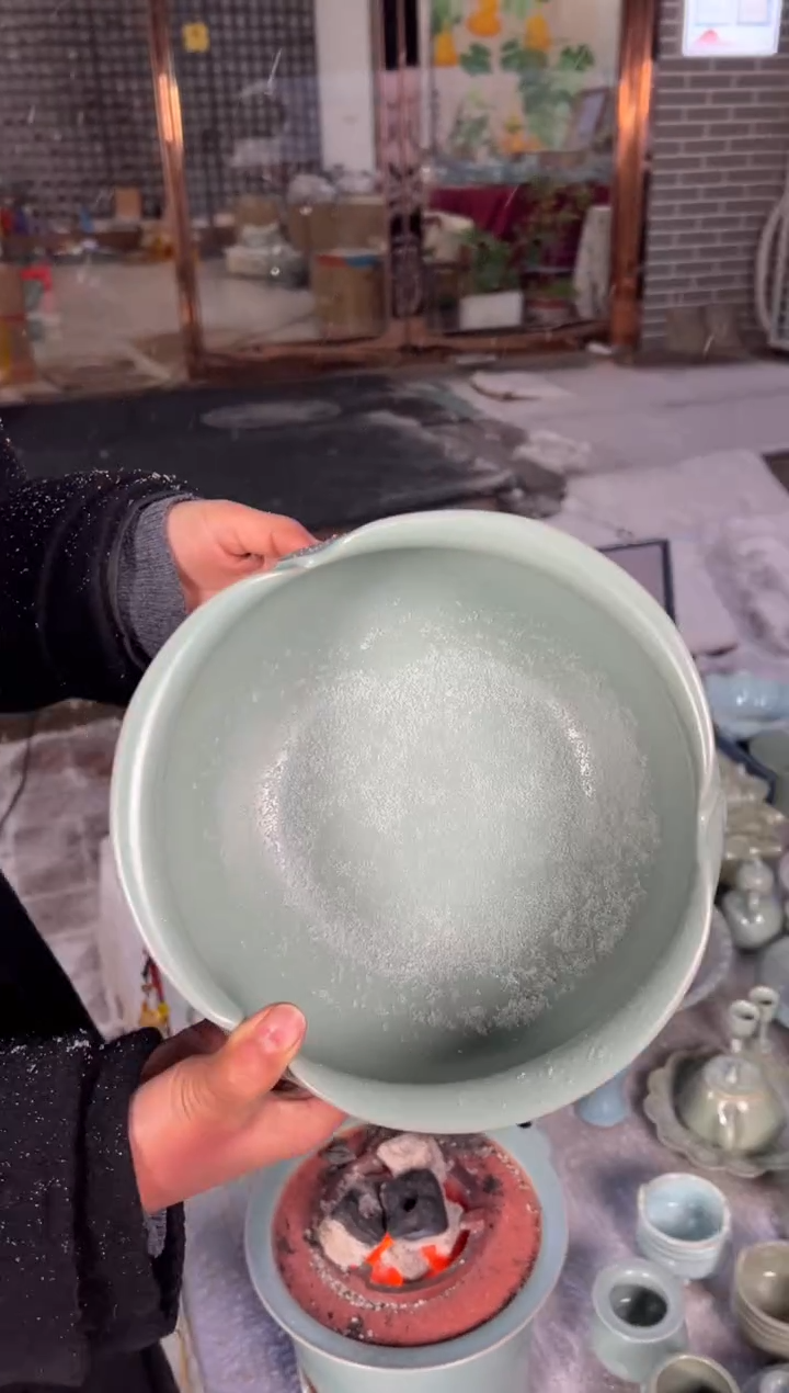 瓷片原产地原矿釉汝瓷