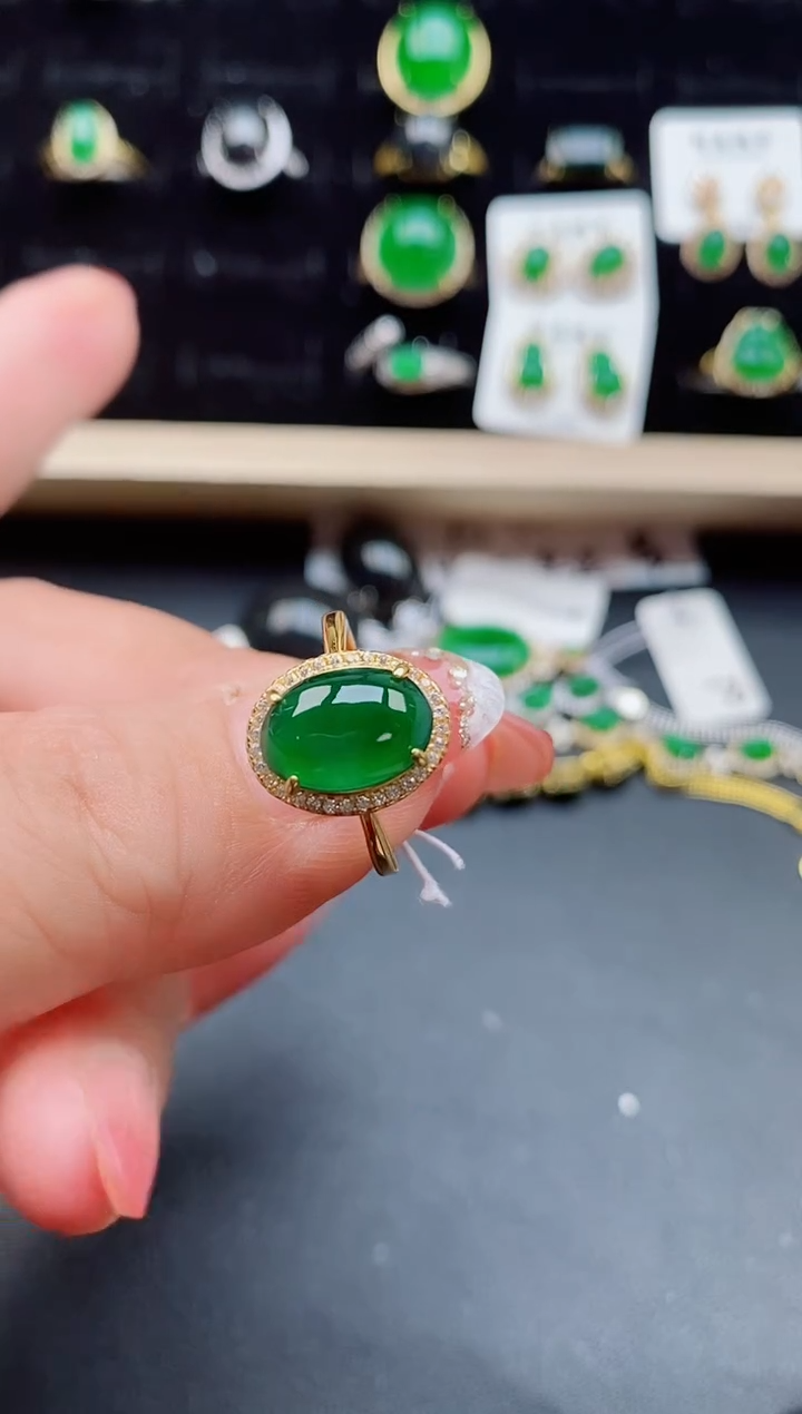 【闪购商品】翡翠戒指银S925镶嵌12121