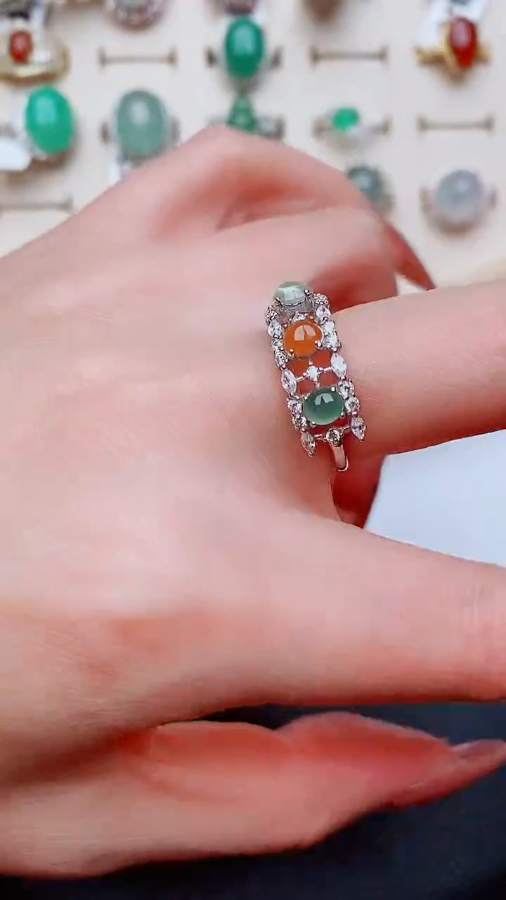 银S925镶嵌戒指翡翠...