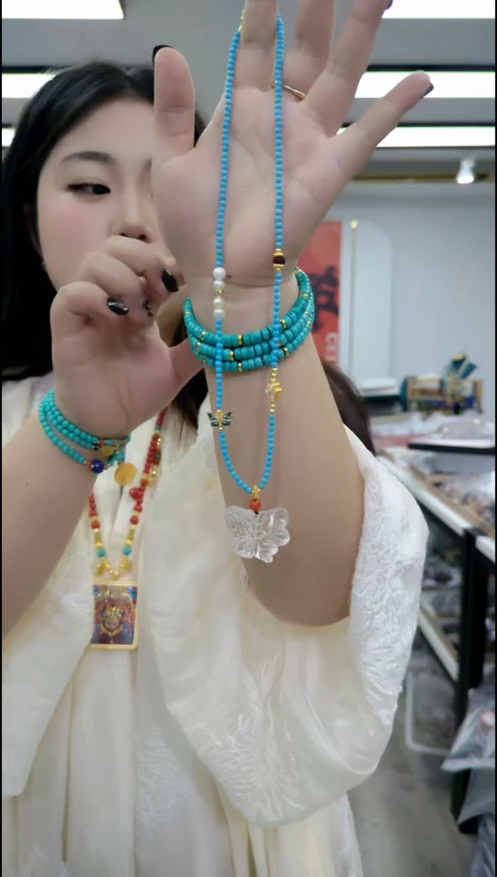 【闪购商品】水晶颈饰银S925镶嵌1037白水蛇蝶珠链