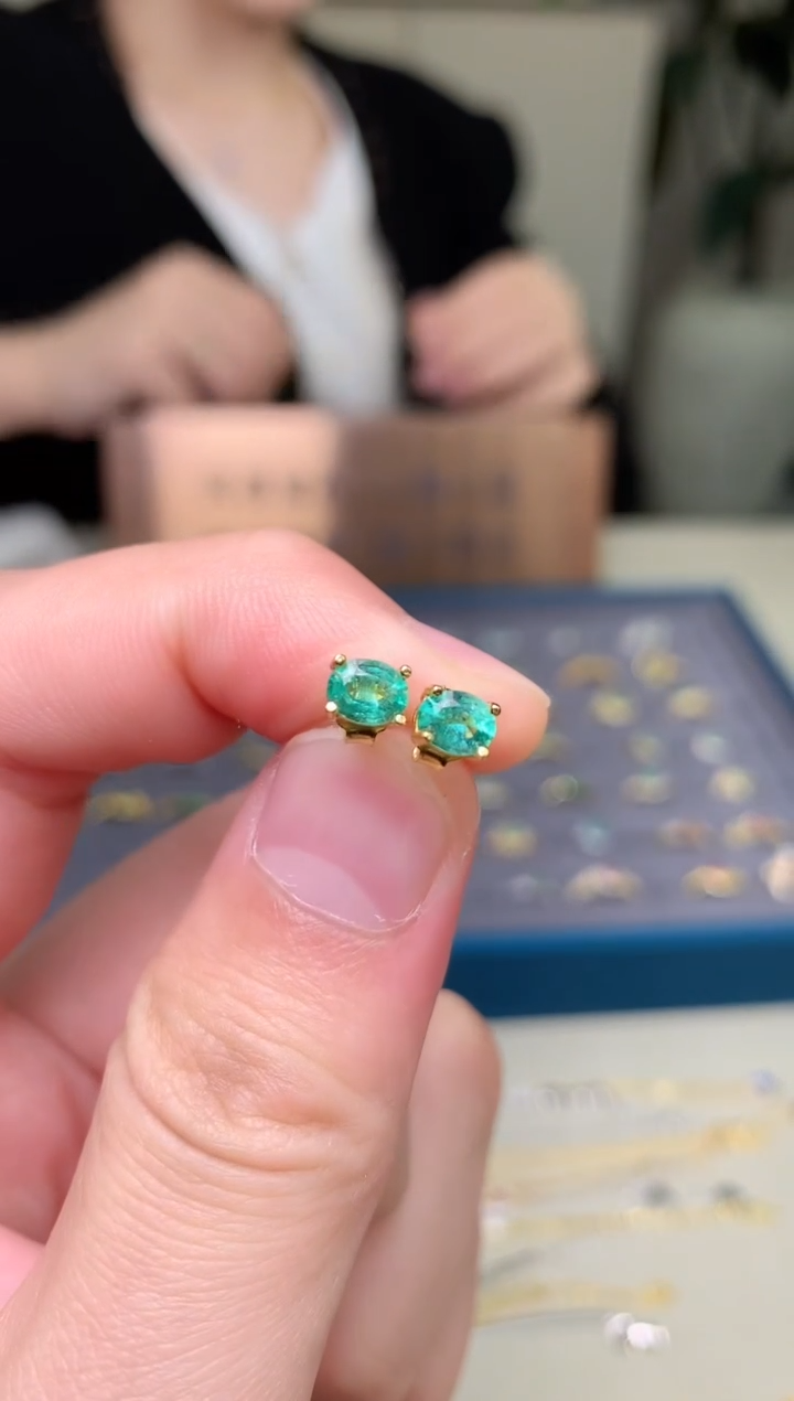 【闪购商品】耳饰银S925镶嵌祖母绿耳饰